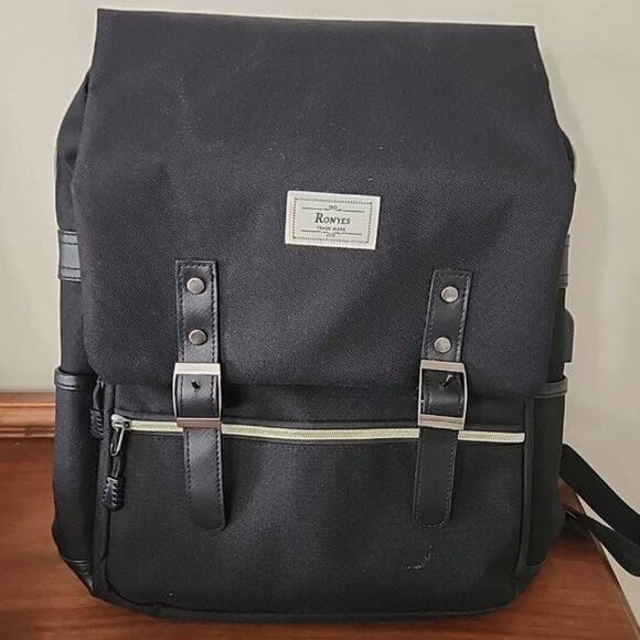 Roynes Vintage Inspired Black Daypack Backpack Laptop Bag - Picture 2 of 8